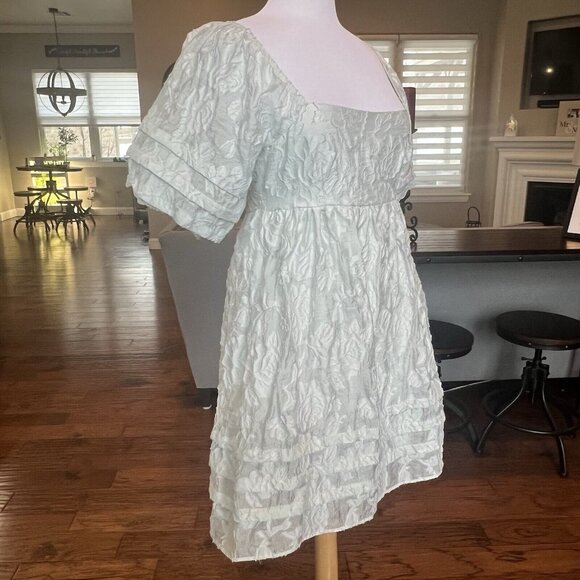 NWT $52 BaeVely Rylee Mini Dress Medium Baby Blue Ethereal Feminine Fairycore - Picture 8 of 16